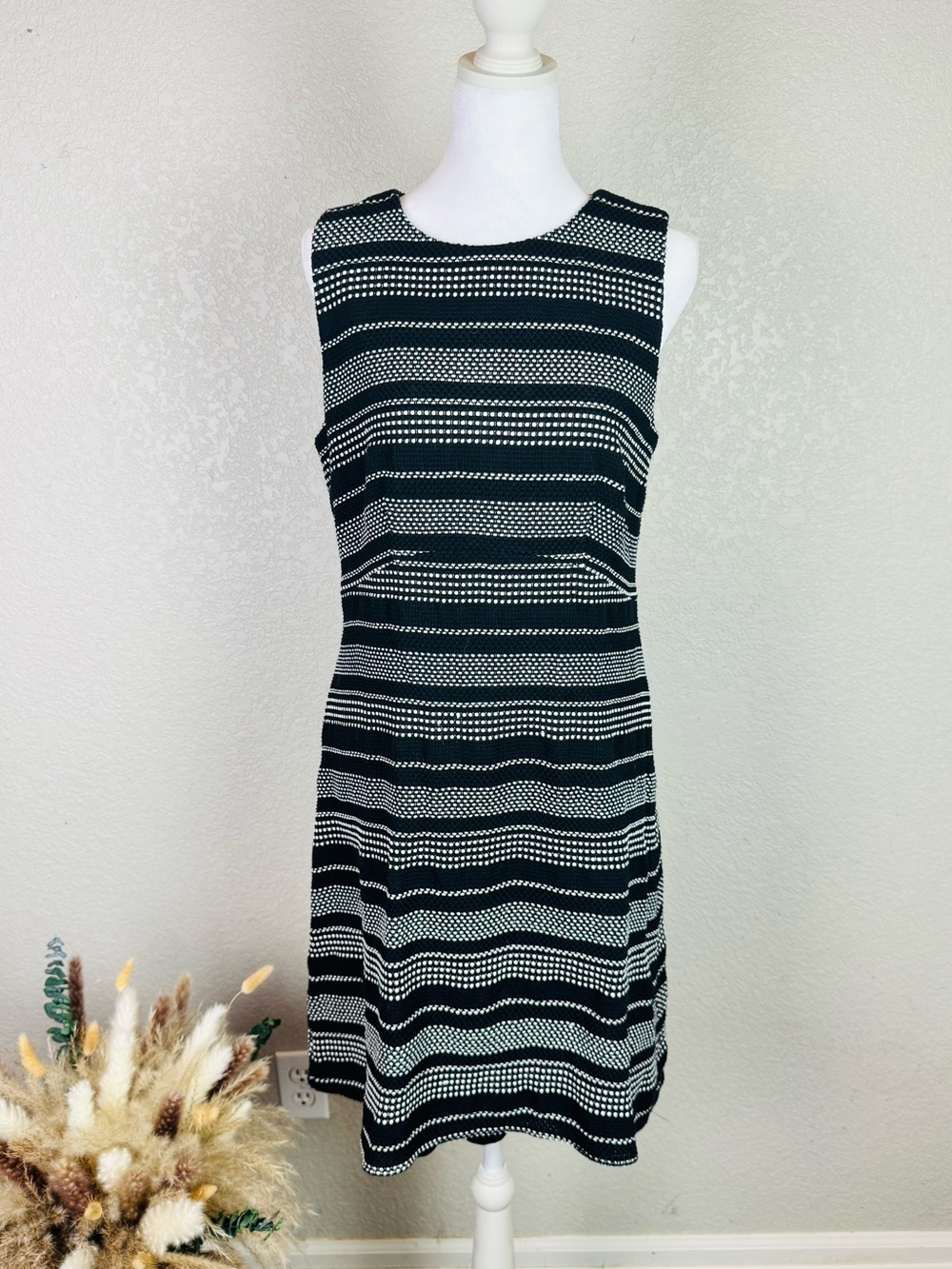 Classic Ann Taylor Sleeveless Black and White Striped A-Line Dress